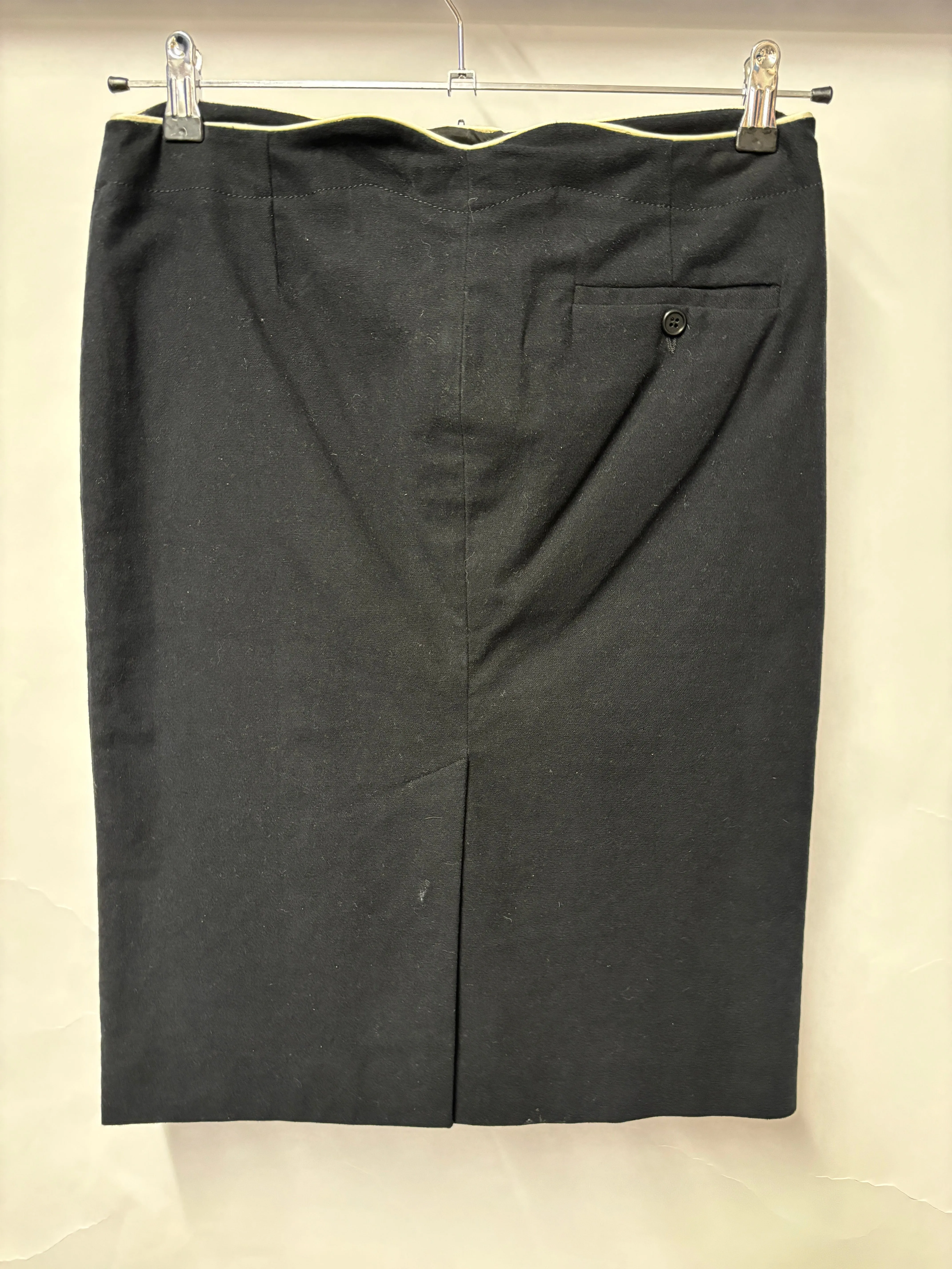 Alexander McQueen Black Velvet Pencil Skirt 12/44